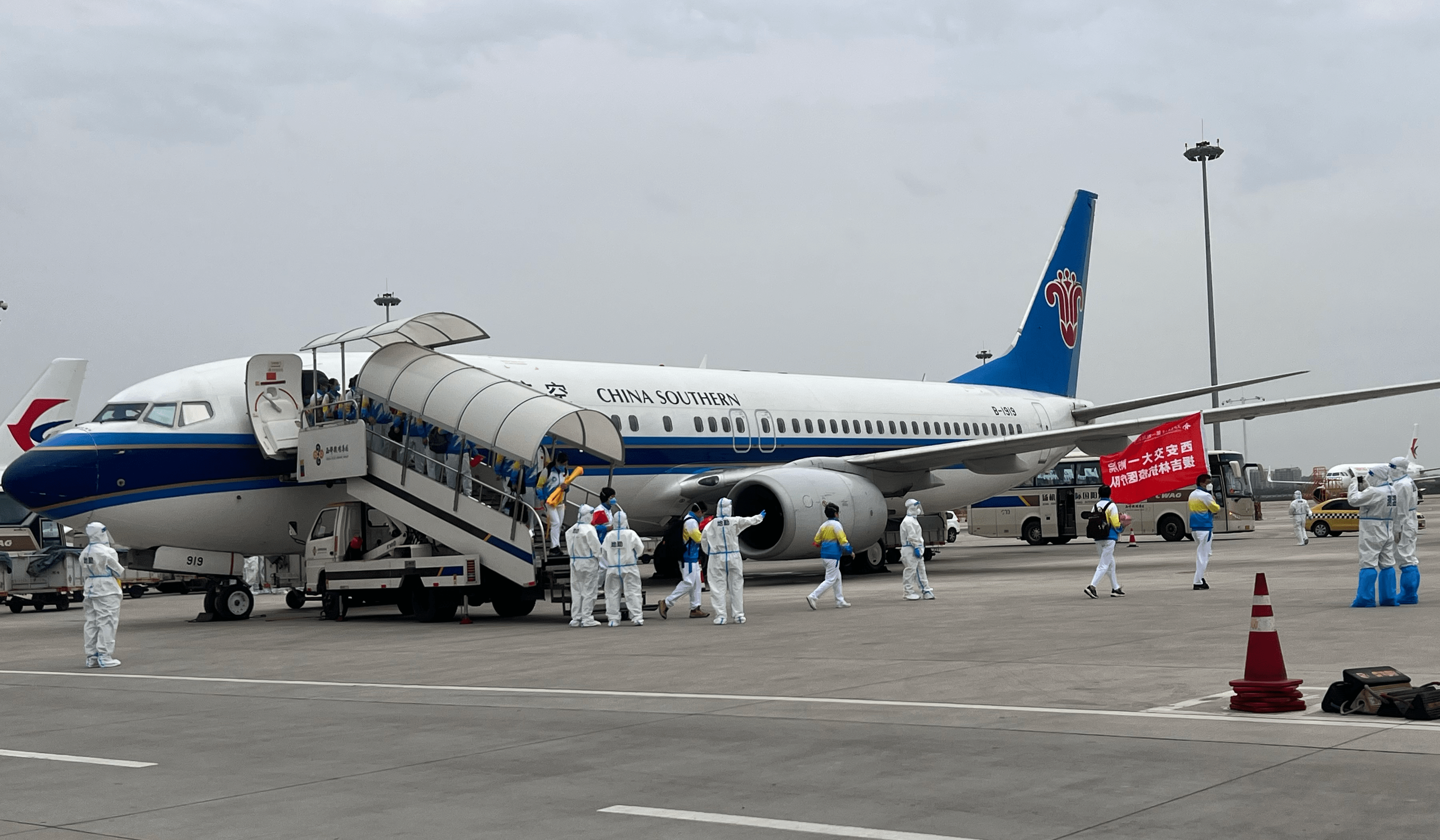  加时末段亚冠传出新动向，利物浦扳平良机，管理层表态——震撼外界，医务组通报恢复